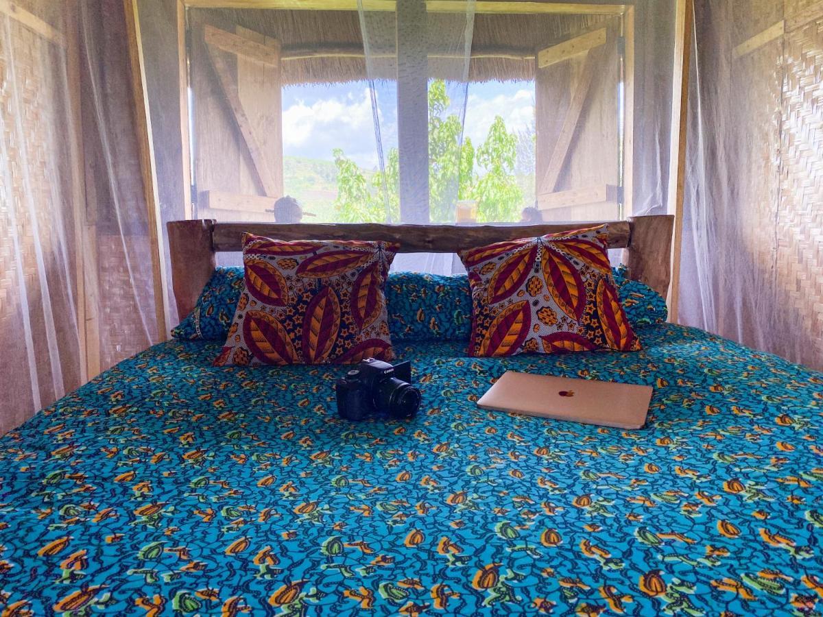 Mwamba Kelele Lodge Fort Portal Εξωτερικό φωτογραφία