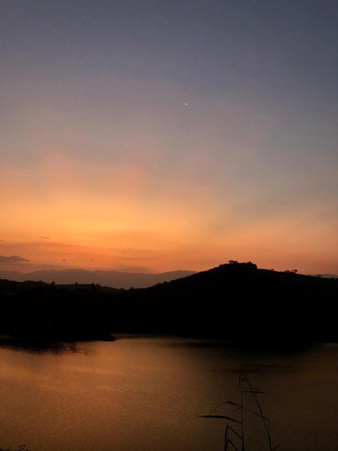Mwamba Kelele Lodge Fort Portal Εξωτερικό φωτογραφία