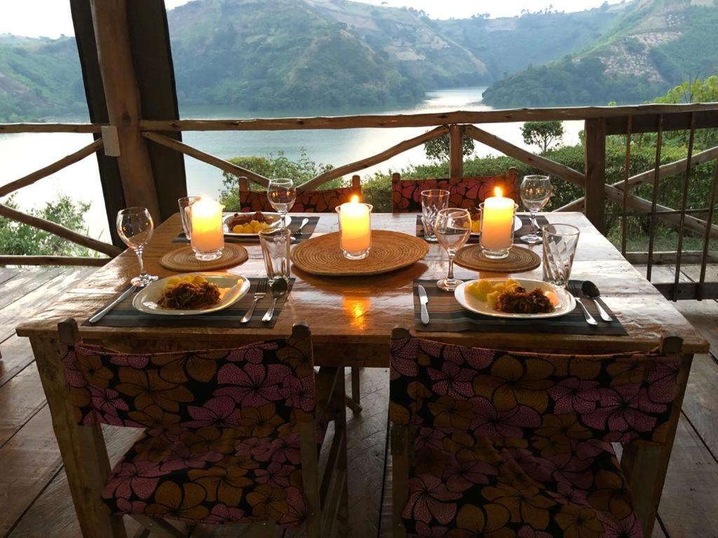 Mwamba Kelele Lodge Fort Portal Εξωτερικό φωτογραφία