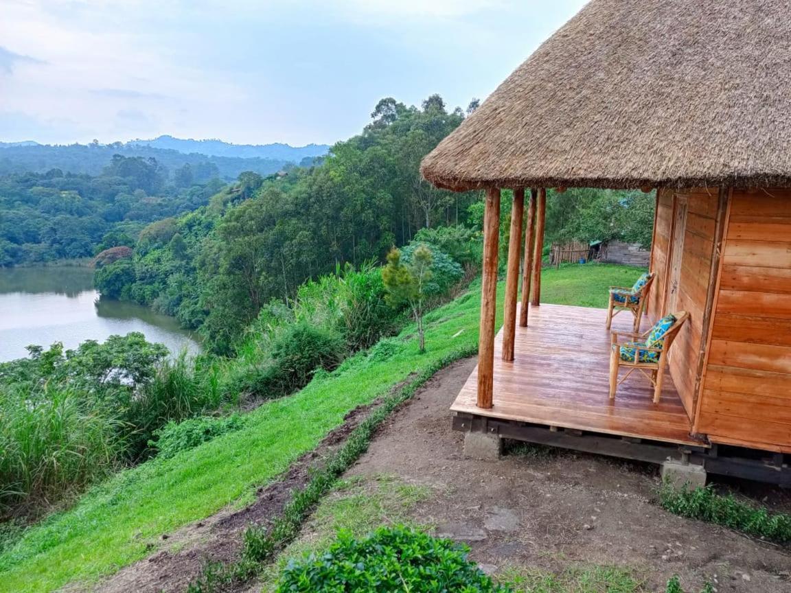 Mwamba Kelele Lodge Fort Portal Εξωτερικό φωτογραφία