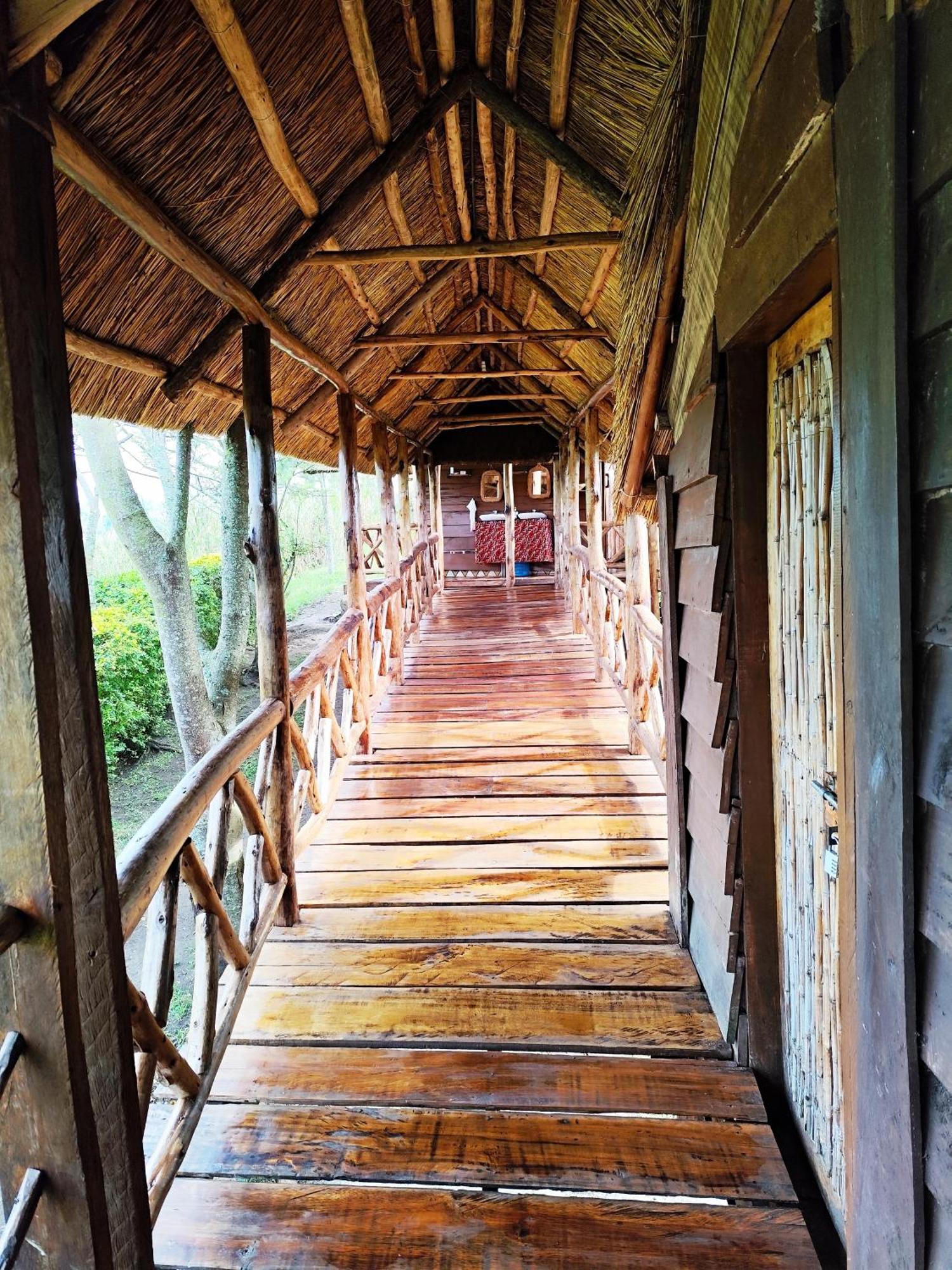 Mwamba Kelele Lodge Fort Portal Εξωτερικό φωτογραφία